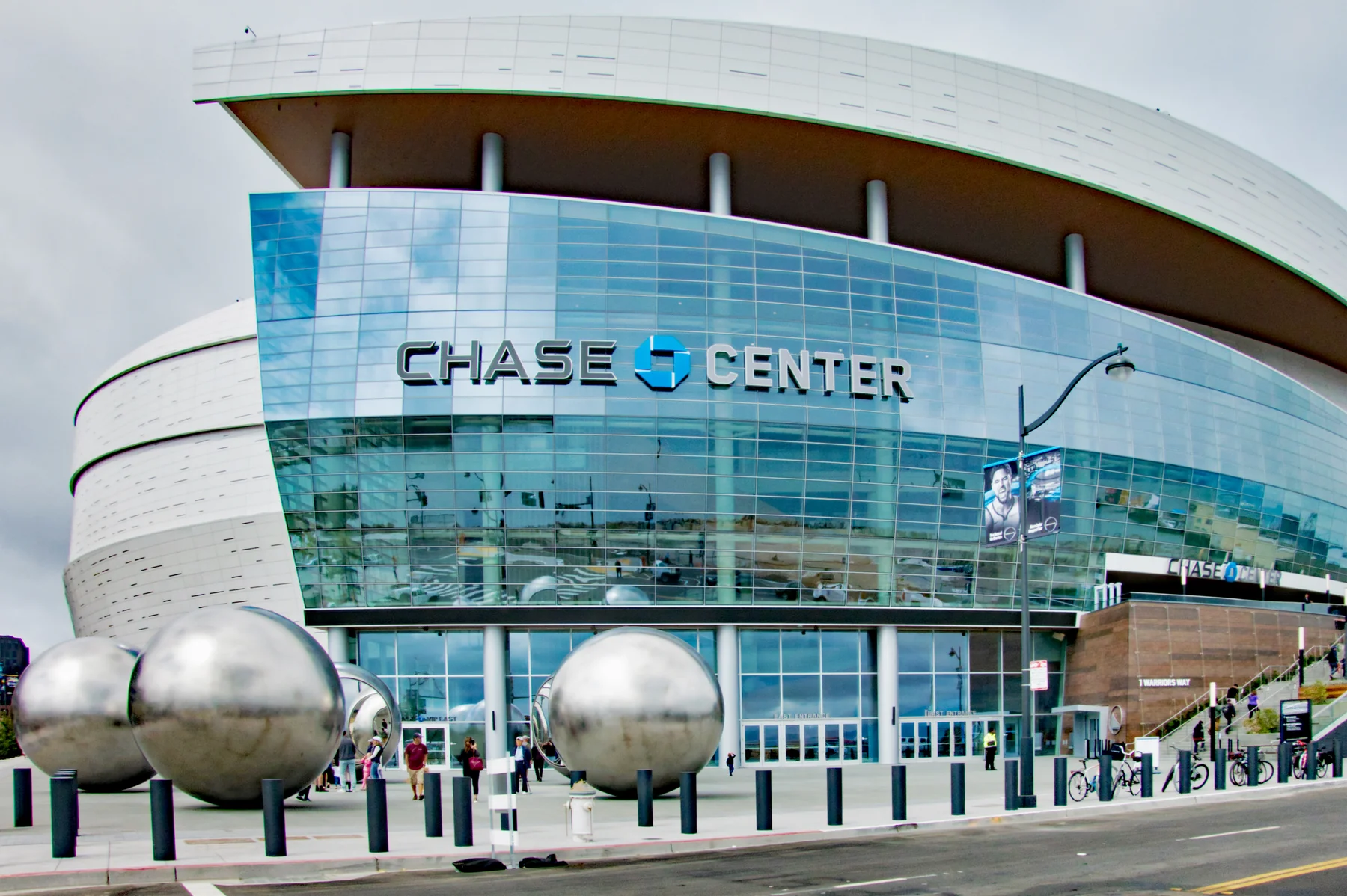Exterior entrance area of Chase Center in San Francisco